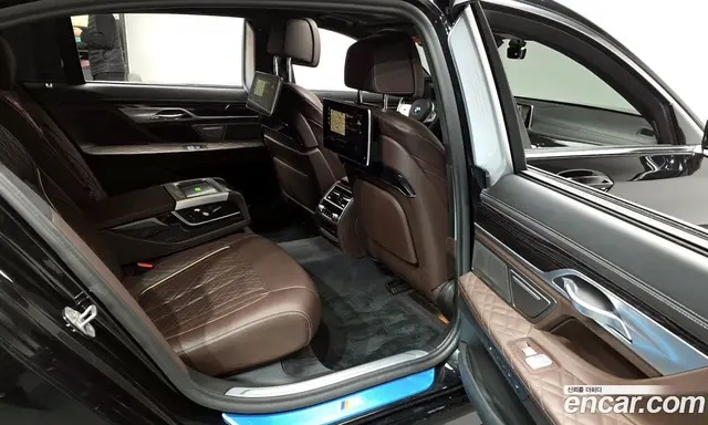 BMW 7 серия 2021 3.0 автомат (гидро), миниатюра 10