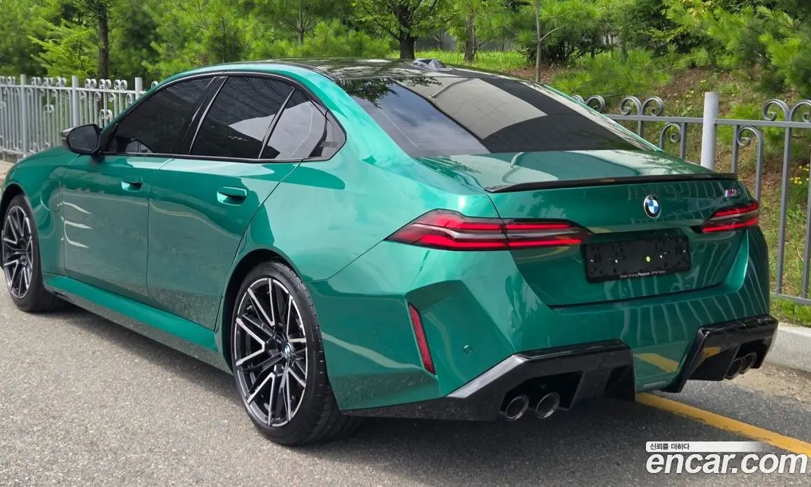 BMW M5 2026 4.4 автомат (гидро), фото 7