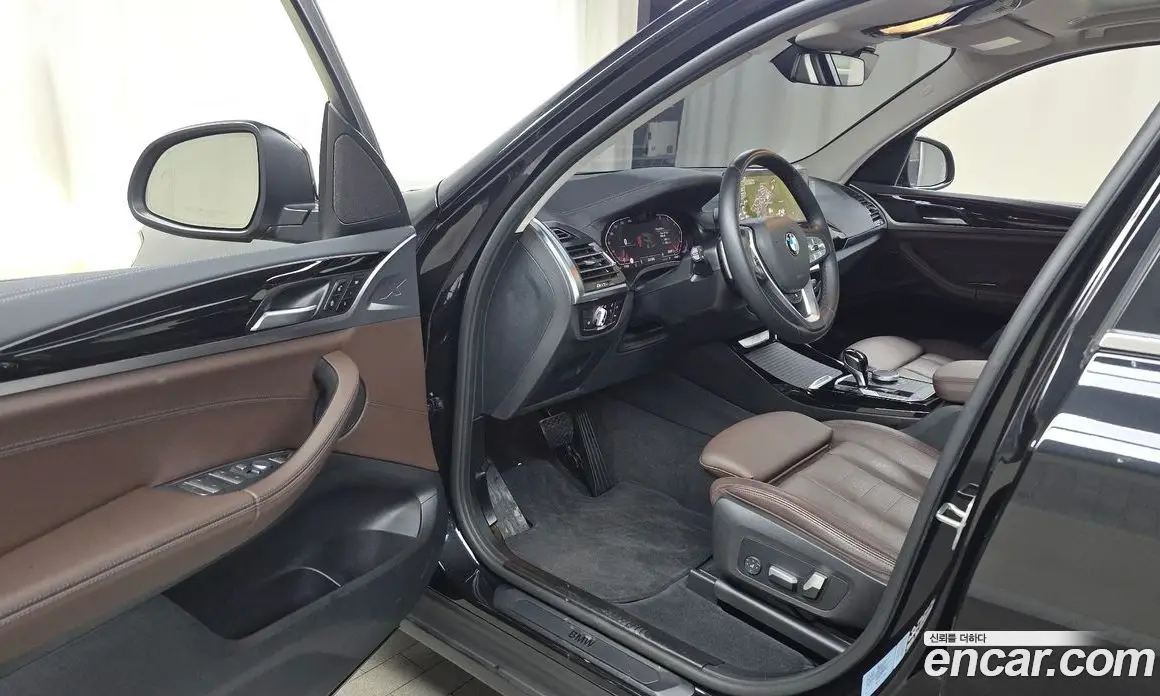 BMW X3 2022 2.0 автомат (гидро), фото 13