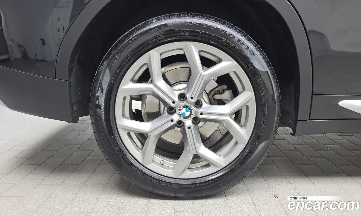 BMW X3 2022 2.0 автомат (гидро), фото 5