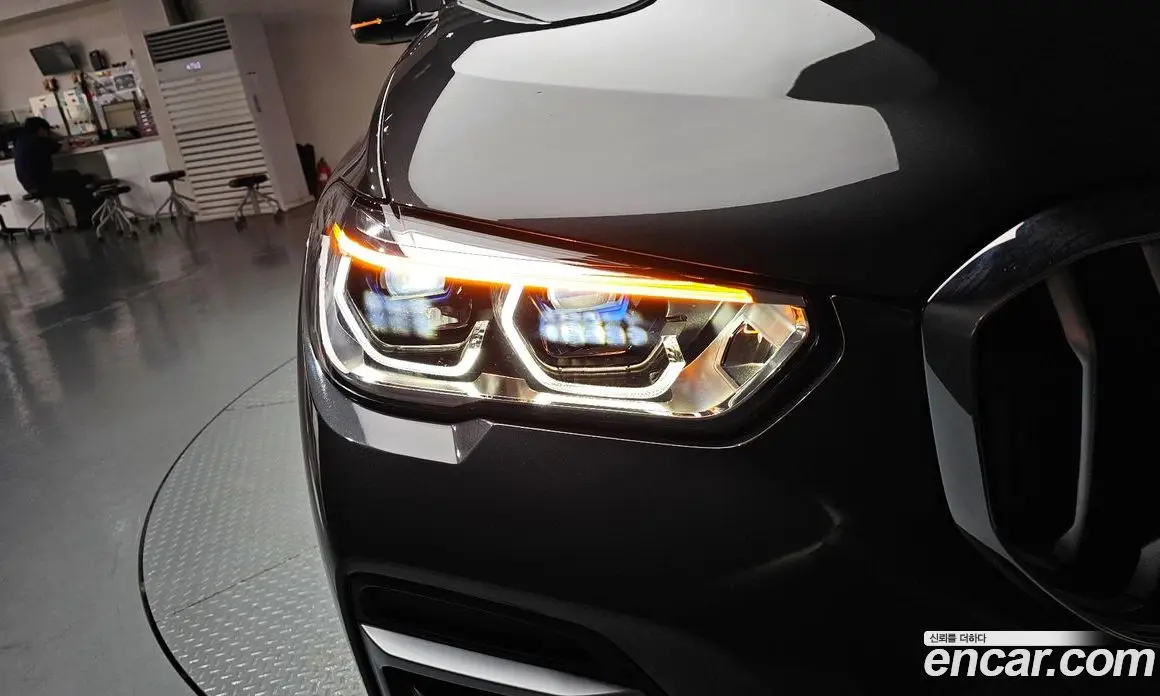 BMW X5 2022 3.0 автомат (гидро), фото 8