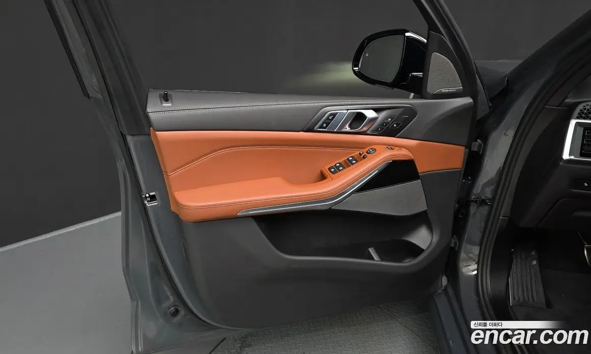 BMW X5 2025 3.0 автомат (гидро), фото 14
