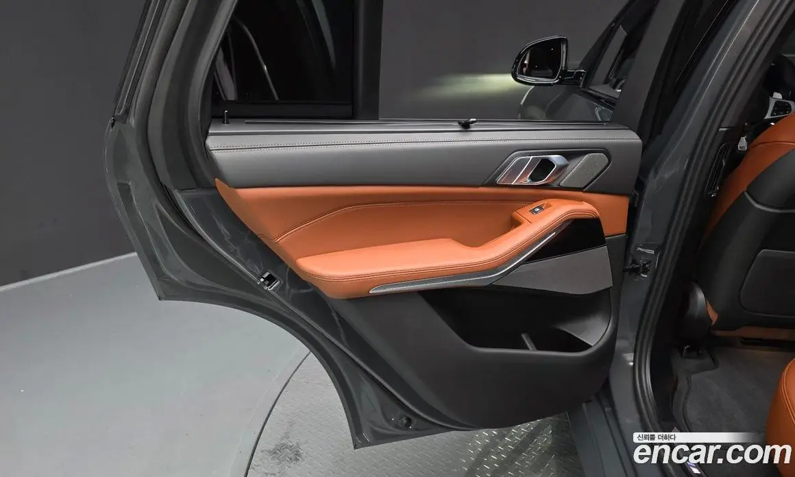 BMW X5 2025 3.0 автомат (гидро), фото 15