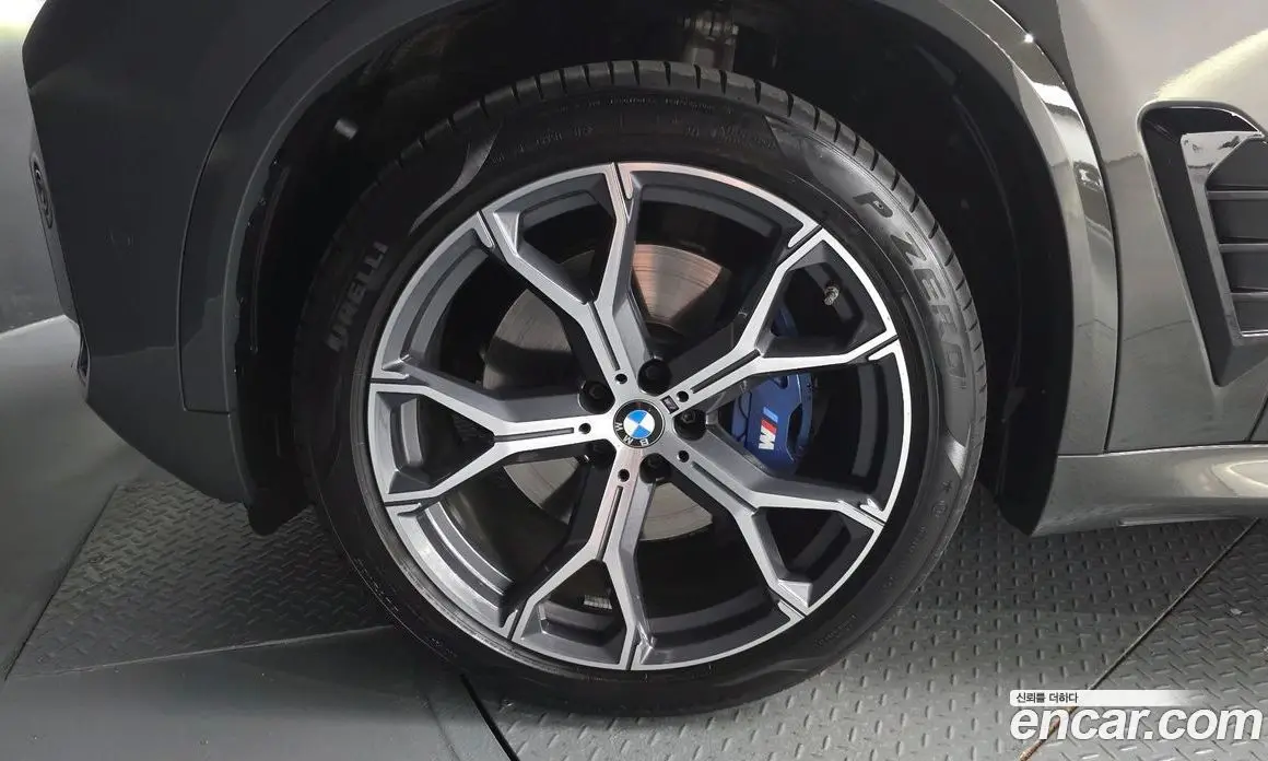 BMW X5 2025 3.0 автомат (гидро), фото 36