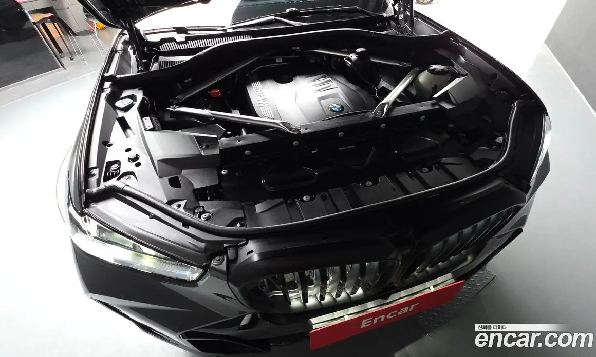 BMW X5 2025 3.0 автомат (гидро), фото 6