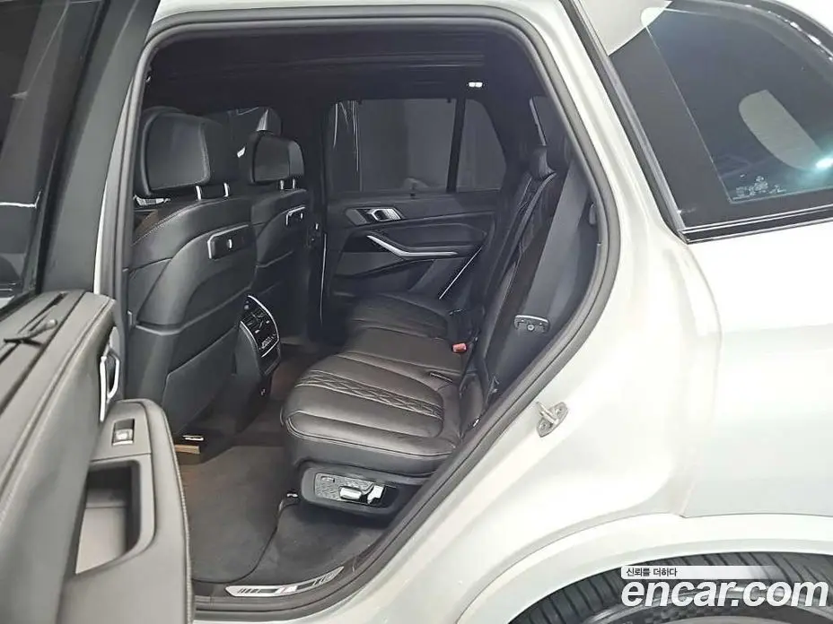 BMW X5 2025 3.0 автомат (гидро), фото 12