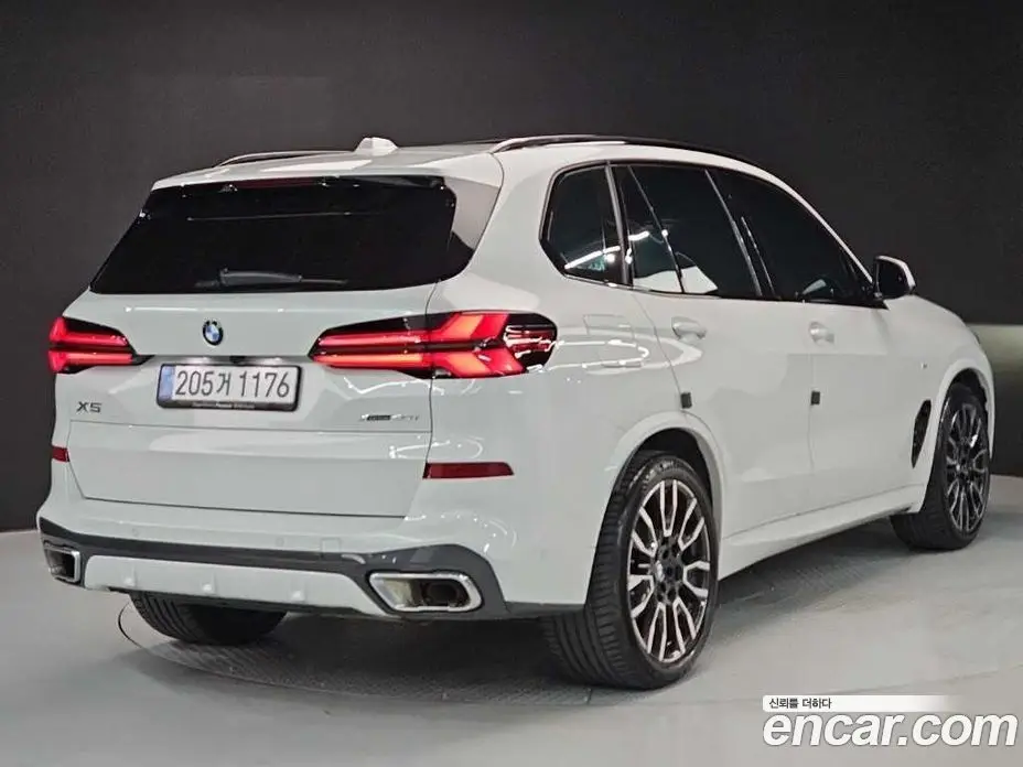 BMW X5 2025 3.0 автомат (гидро), фото 4