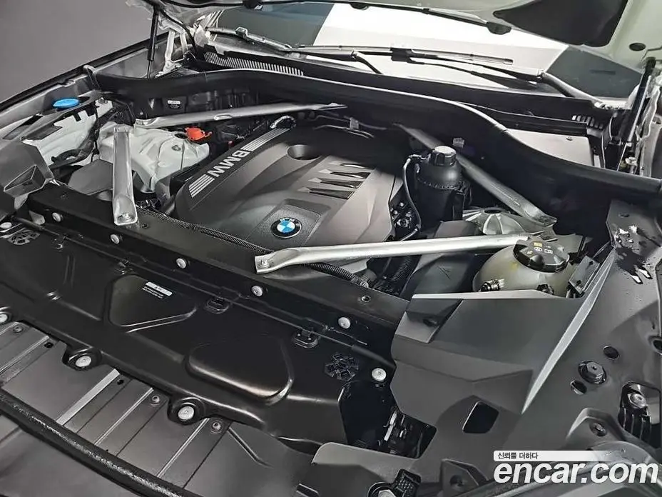 BMW X5 2025 3.0 автомат (гидро), фото 5