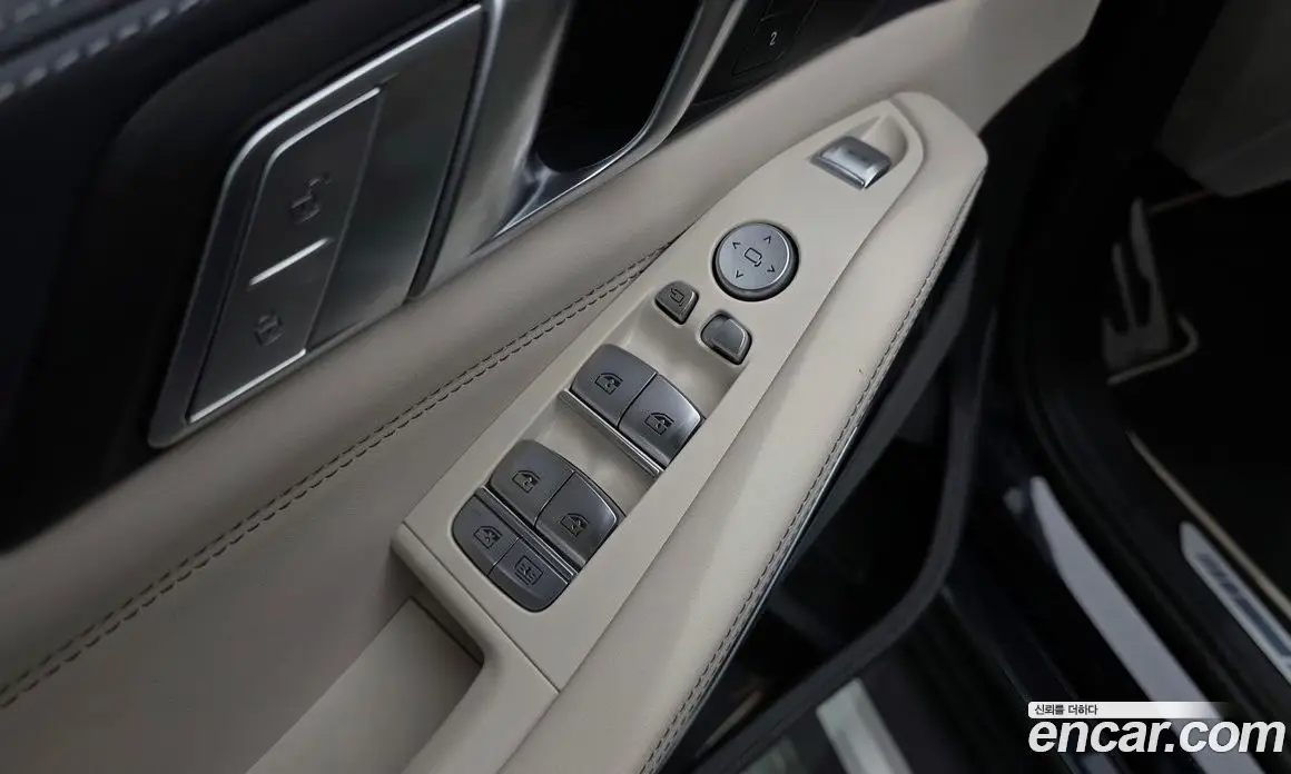 BMW X7 2022 4.4 автомат (гидро), фото 38