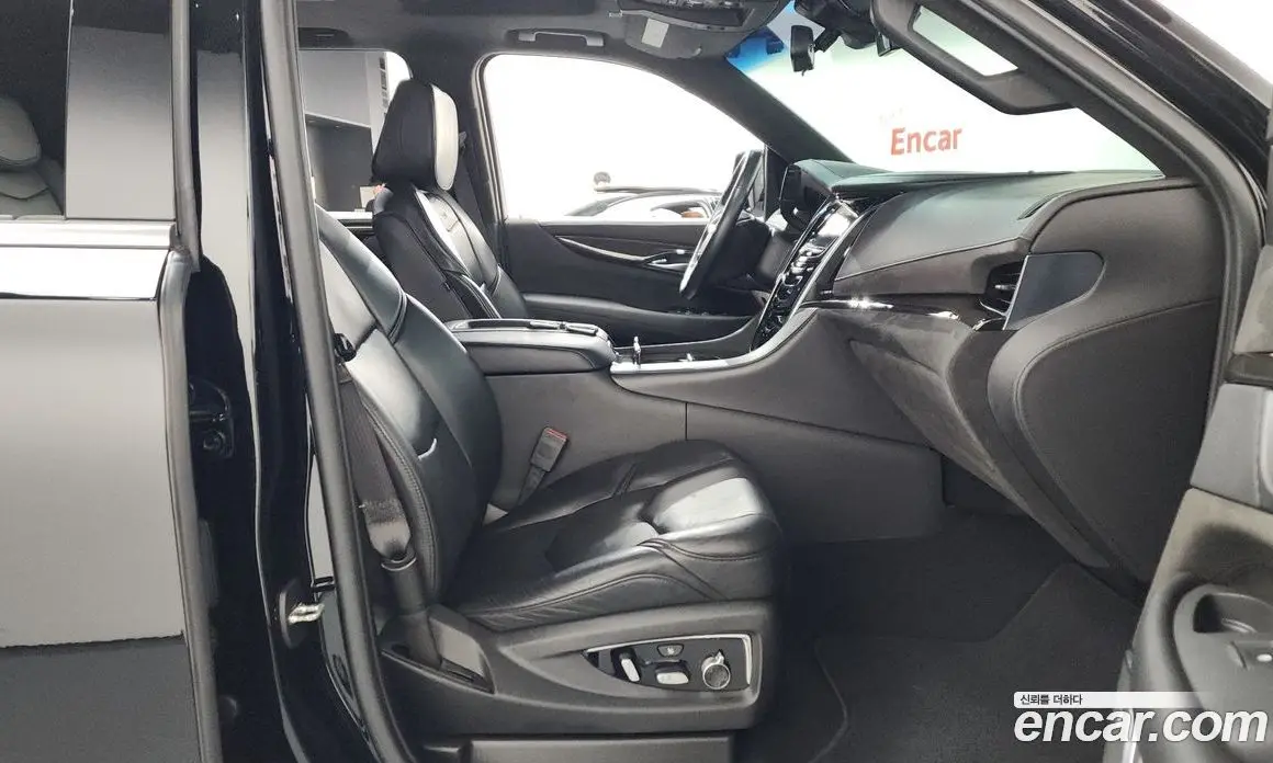 Cadillac Escalade 2019 6.2 автомат (гидро), фото 15