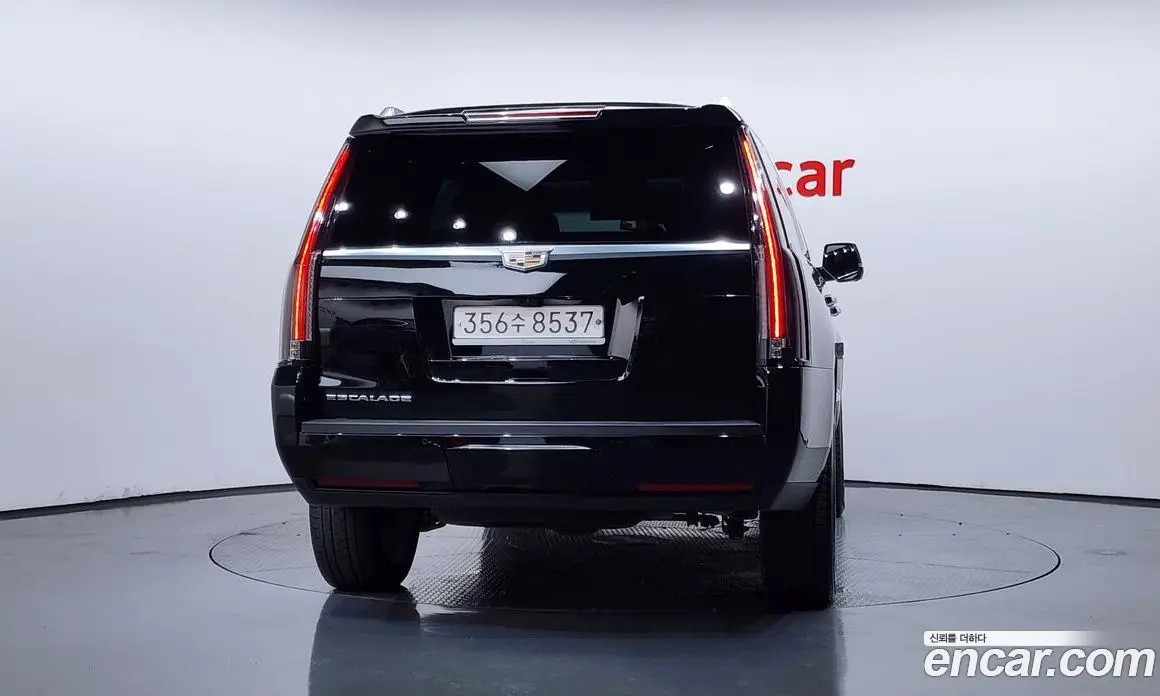 Cadillac Escalade 2019 6.2 автомат (гидро), фото 3