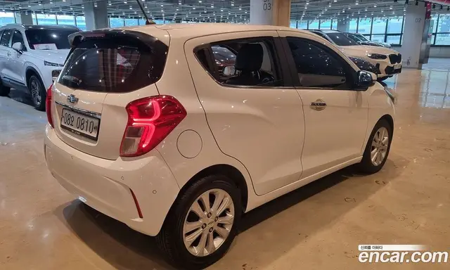 Chevrolet Spark 2016 1.0 автомат (гидро), миниатюра 2