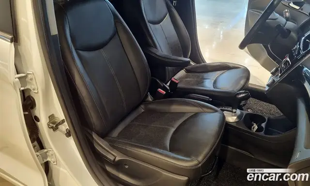 Chevrolet Spark 2016 1.0 автомат (гидро), миниатюра 10