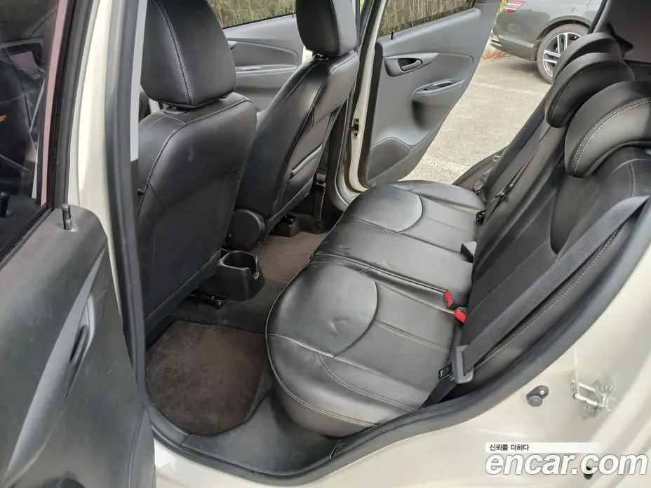 Chevrolet Spark 2016 1.0 автомат (гидро), фото 12