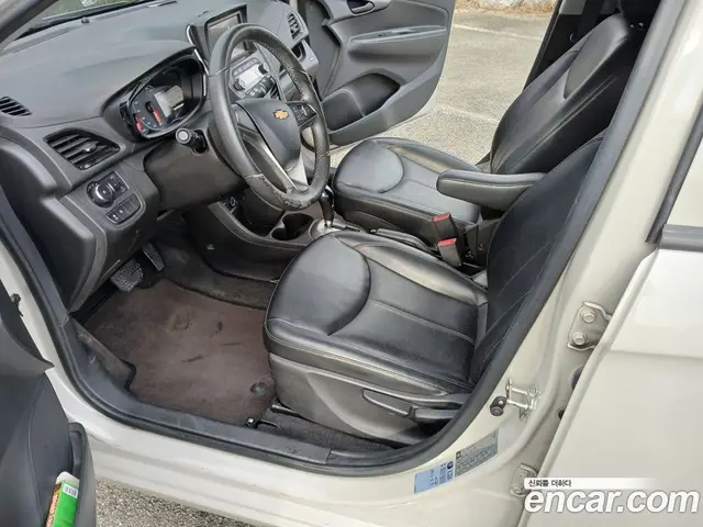 Chevrolet Spark 2016 1.0 автомат (гидро), миниатюра 10