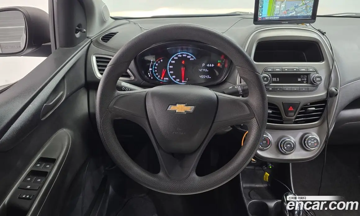 Chevrolet Spark 2021 1.0 автомат (гидро), фото 13 Chevrolet Spark 2021 1.0 автомат (гидро), фото 13