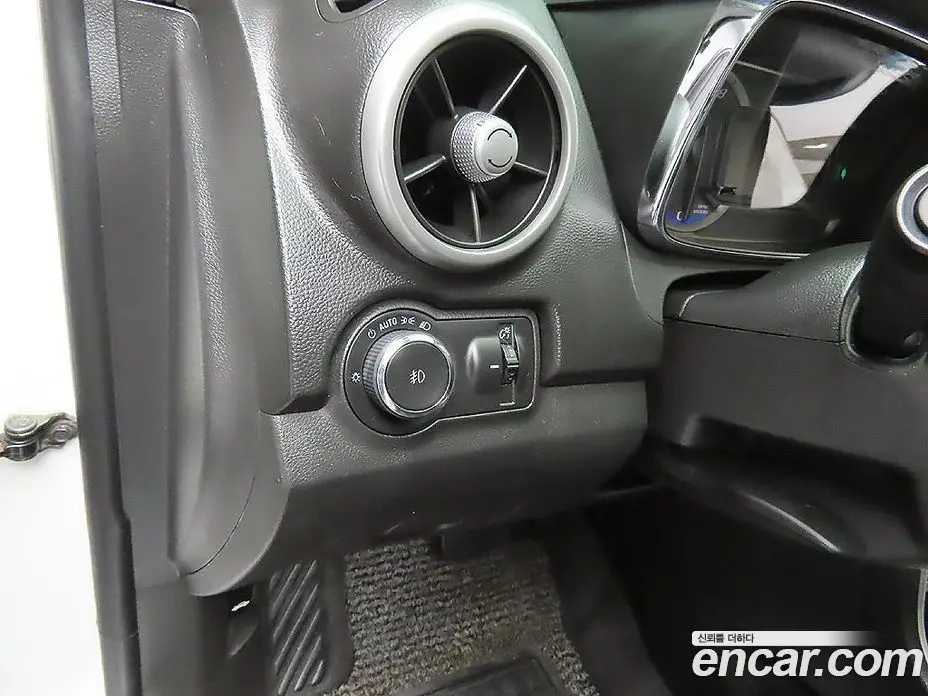 Chevrolet Trax 2015 1.4 автомат (гидро), фото 14