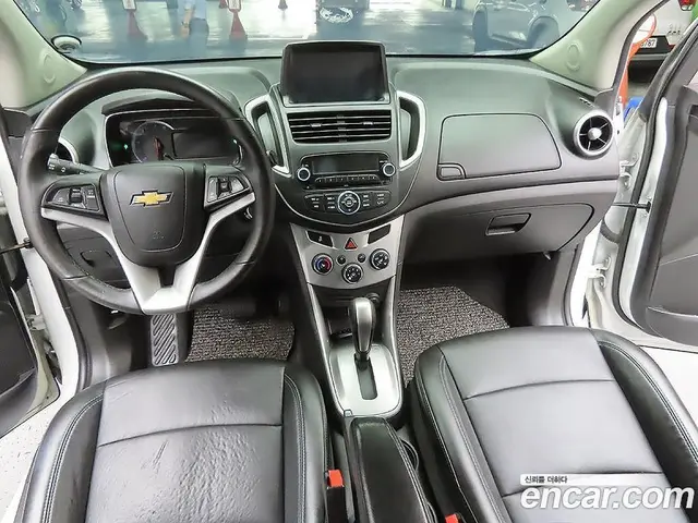 Chevrolet Trax 2015 1.4 автомат (гидро), миниатюра 7