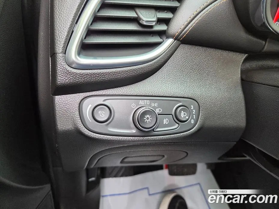 Chevrolet Trax 2018 1.4 автомат (гидро), фото 17