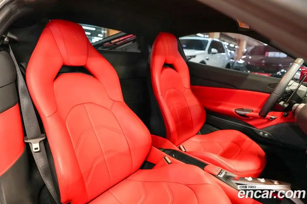 Ferrari 488 2016 3.9 автомат (гидро), фото 18 Ferrari 488 2016 3.9 автомат (гидро), фото 18