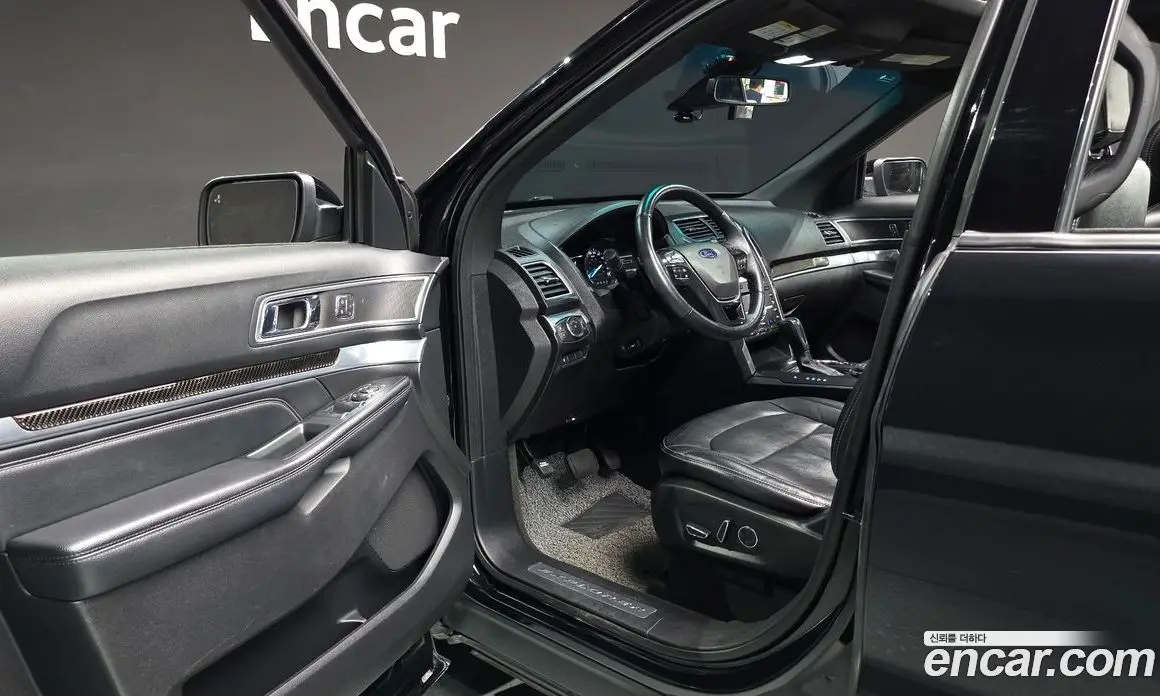 Ford Explorer 2017 2.3 автомат (гидро), фото 10 Ford Explorer 2017 2.3 автомат (гидро), фото 10