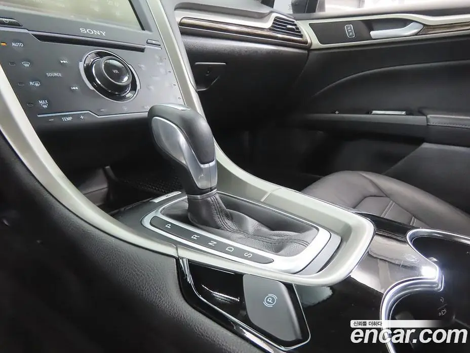 Ford Fusion 2014 2.0 автомат (гидро), фото 12 Ford Fusion 2014 2.0 автомат (гидро), фото 12