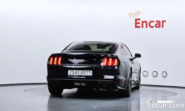 Ford Mustang 2016 2.3 автомат (гидро), миниатюра 4 Ford Mustang 2016 2.3 автомат (гидро), миниатюра 4