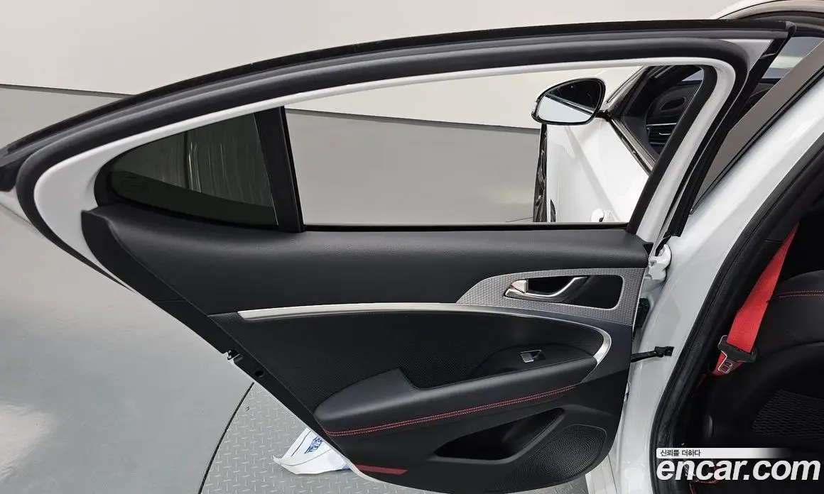 Genesis G70 2021 2.0 автомат (гидро), фото 15