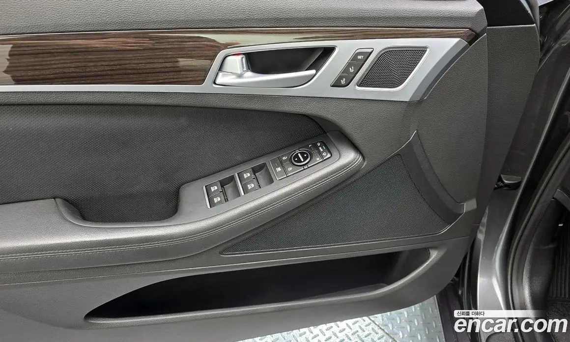 Genesis G80 2017 3.3 автомат (гидро), фото 18
