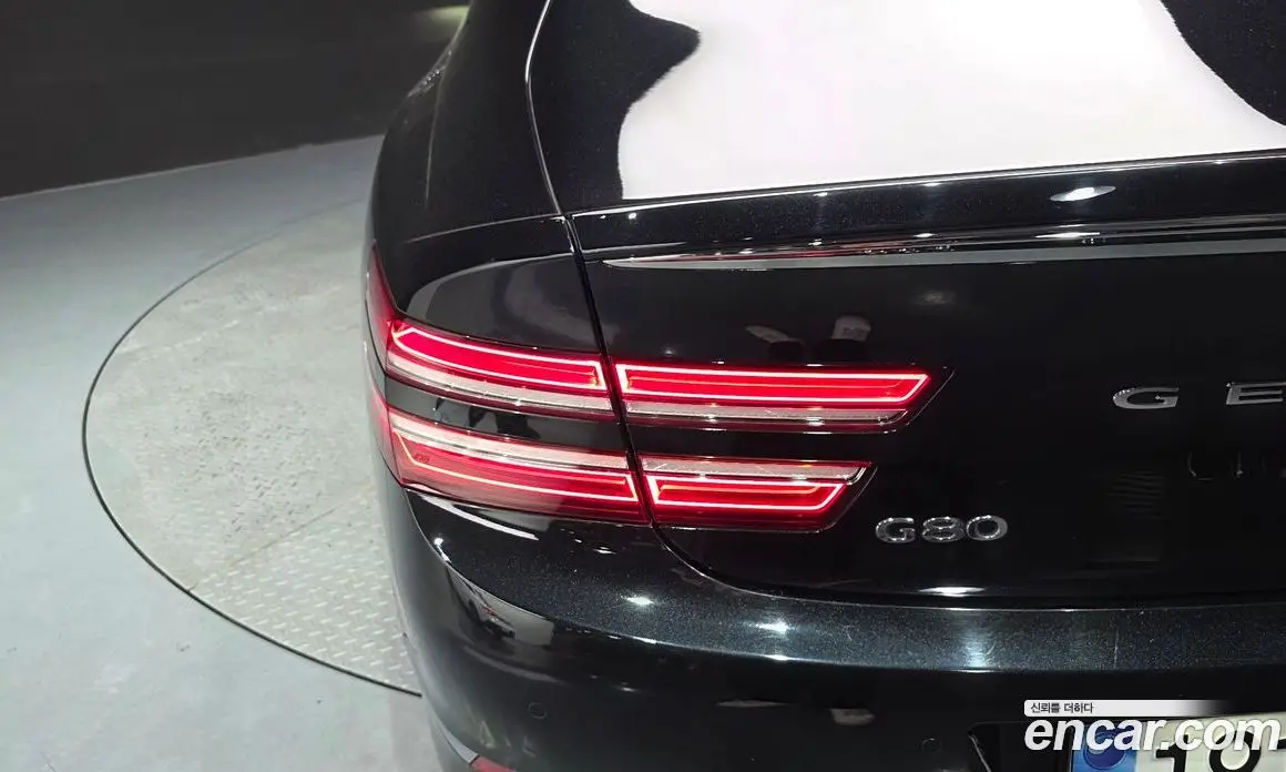Genesis G80 2022 2.5 автомат (гидро), фото 9