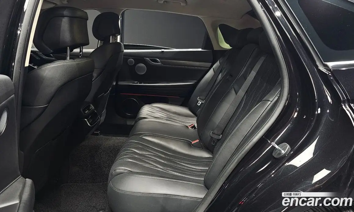 Genesis G80 2024 2.5 автомат (гидро), фото 12