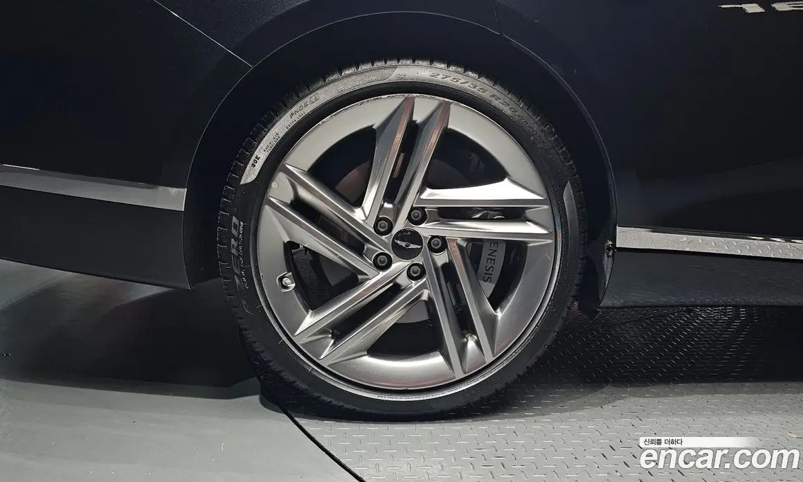Genesis G80 2024 2.5 автомат (гидро), фото 5