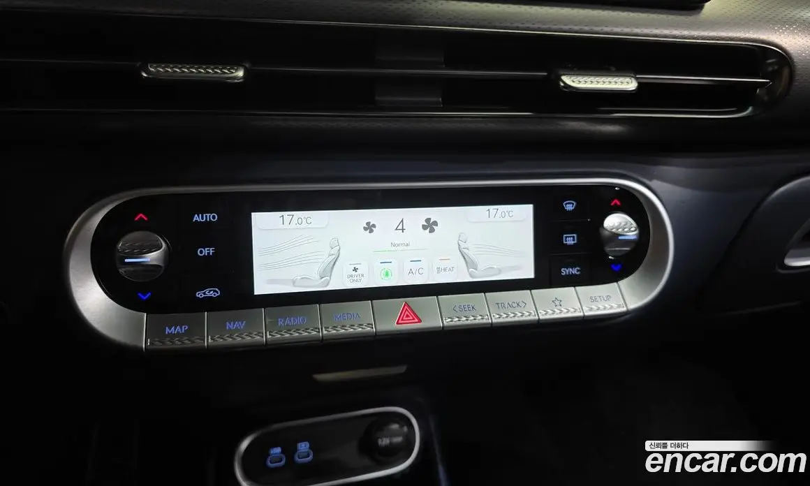 Genesis GV60 2022 0.1 автомат (гидро), фото 31