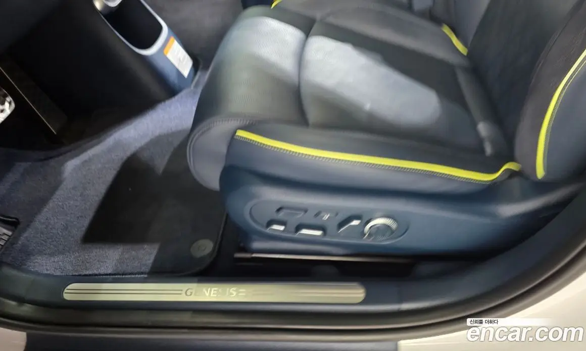 Genesis GV60 2022 0.1 автомат (гидро), фото 32
