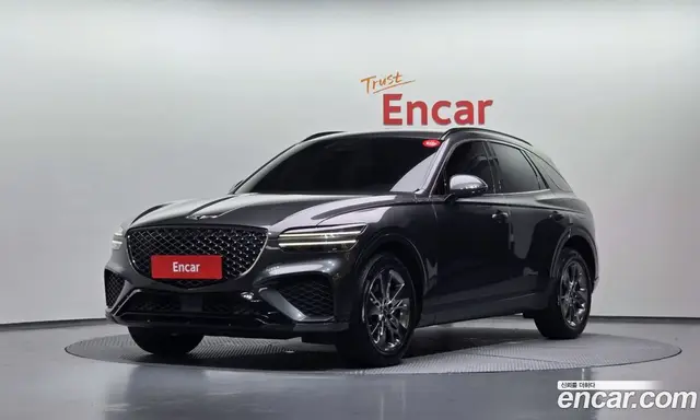 Genesis GV70, 2021, 115 243 км