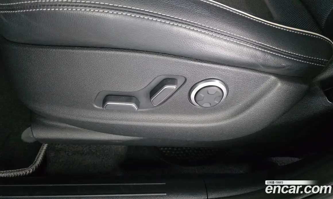 Genesis GV70 2021 2.5 автомат (гидро), фото 32