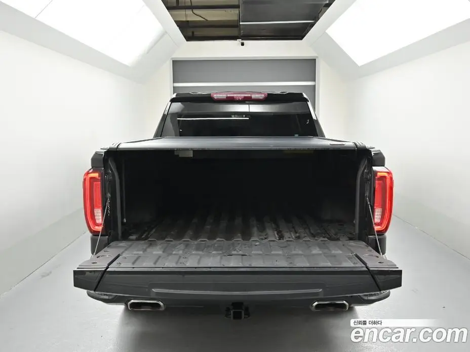 GMC Sierra 2023 6.2 автомат (гидро), фото 19 GMC Sierra 2023 6.2 автомат (гидро), фото 19