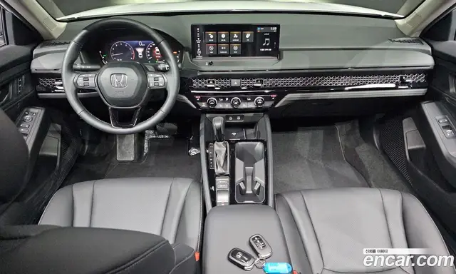 Honda Accord 2024 1.5 автомат (гидро), миниатюра 10