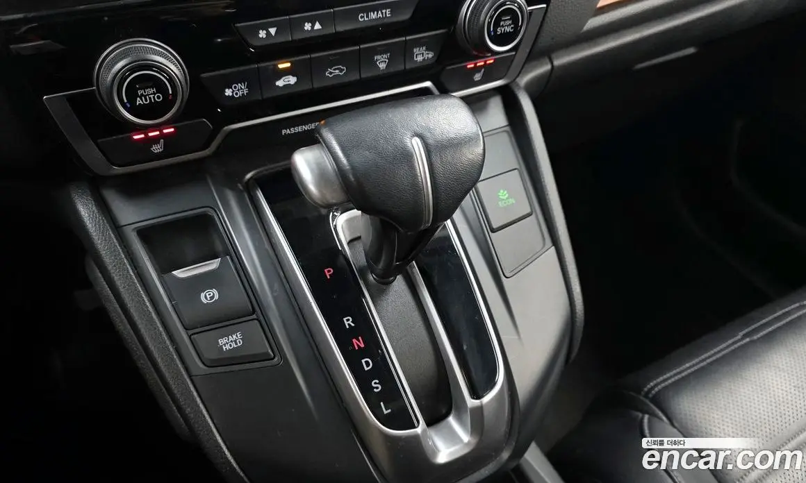 Honda CR-V 2017 1.5 автомат (гидро), фото 9 Honda CR-V 2017 1.5 автомат (гидро), фото 9