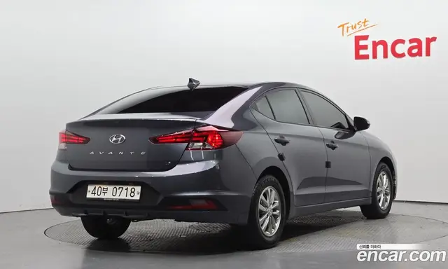 Hyundai Avante 2019 1.6 автомат (гидро), миниатюра 2 Hyundai Avante 2019 1.6 автомат (гидро), миниатюра 2