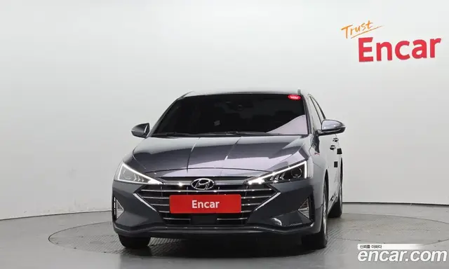 Hyundai Avante 2019 1.6 автомат (гидро), миниатюра 3 Hyundai Avante 2019 1.6 автомат (гидро), миниатюра 3