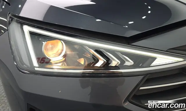 Hyundai Avante 2019 1.6 автомат (гидро), миниатюра 8 Hyundai Avante 2019 1.6 автомат (гидро), миниатюра 8