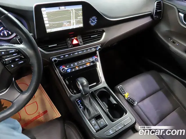 Hyundai Grandeur 2018 2.4 автомат (гидро), миниатюра 12