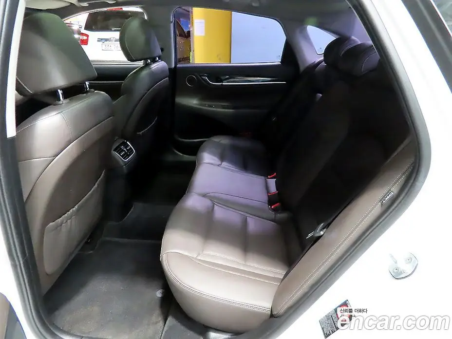 Hyundai Grandeur 2018 2.4 автомат (гидро), фото 7