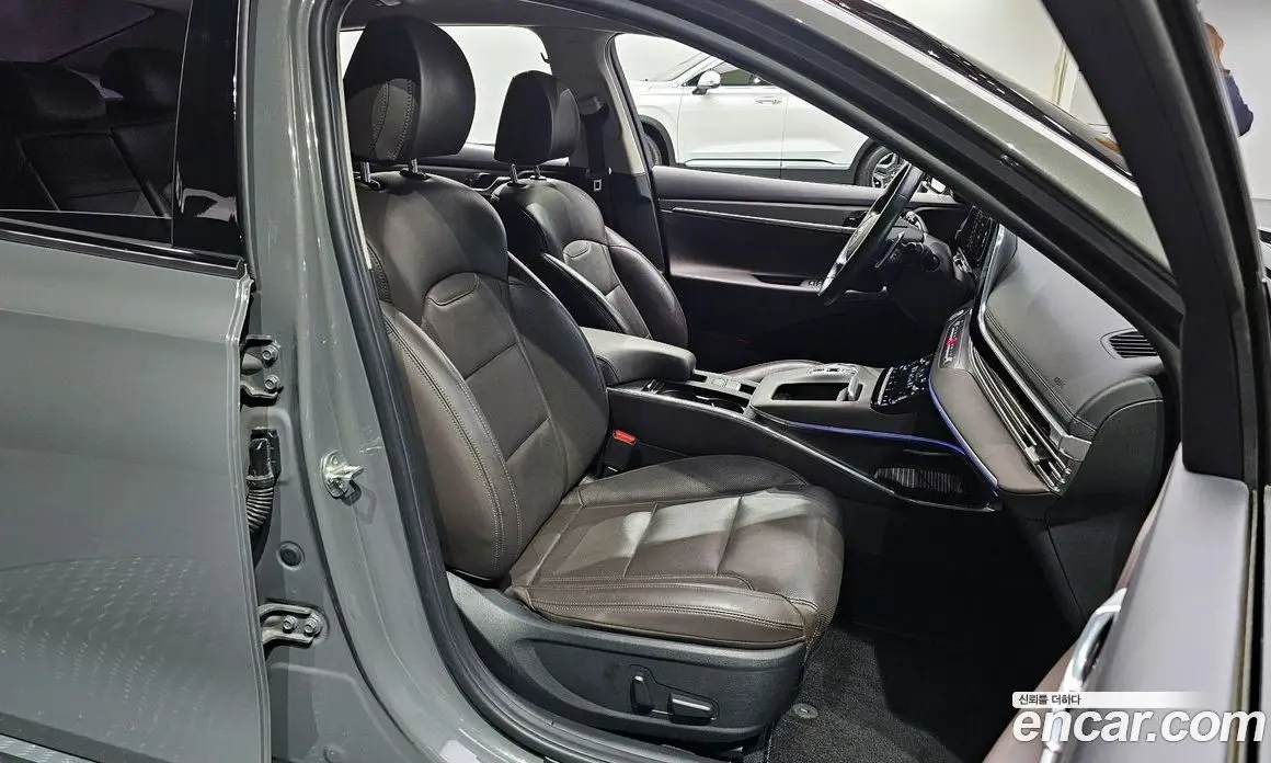 Hyundai Grandeur 2020 2.5 автомат (гидро), фото 10 Hyundai Grandeur 2020 2.5 автомат (гидро), фото 10