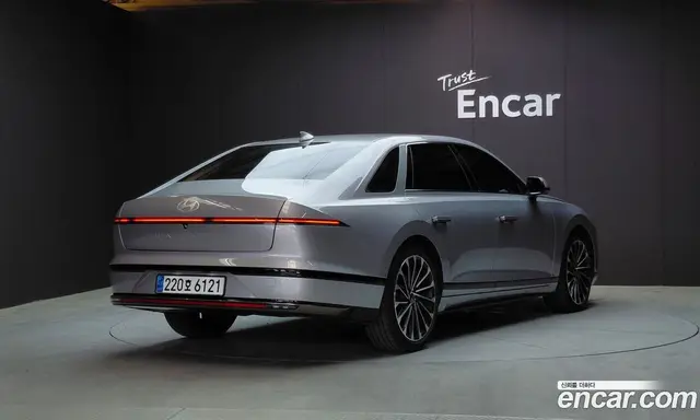 Hyundai Grandeur 2023 2.5 автомат (гидро), миниатюра 2