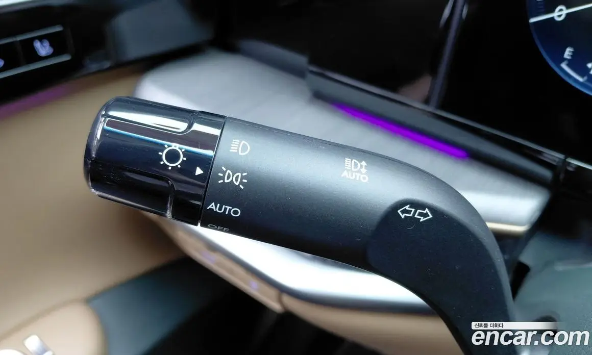 Hyundai Grandeur 2023 2.5 автомат (гидро), фото 37
