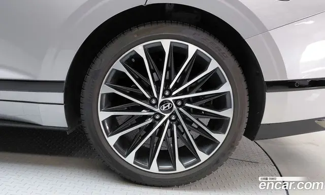 Hyundai Grandeur 2023 2.5 автомат (гидро), миниатюра 7