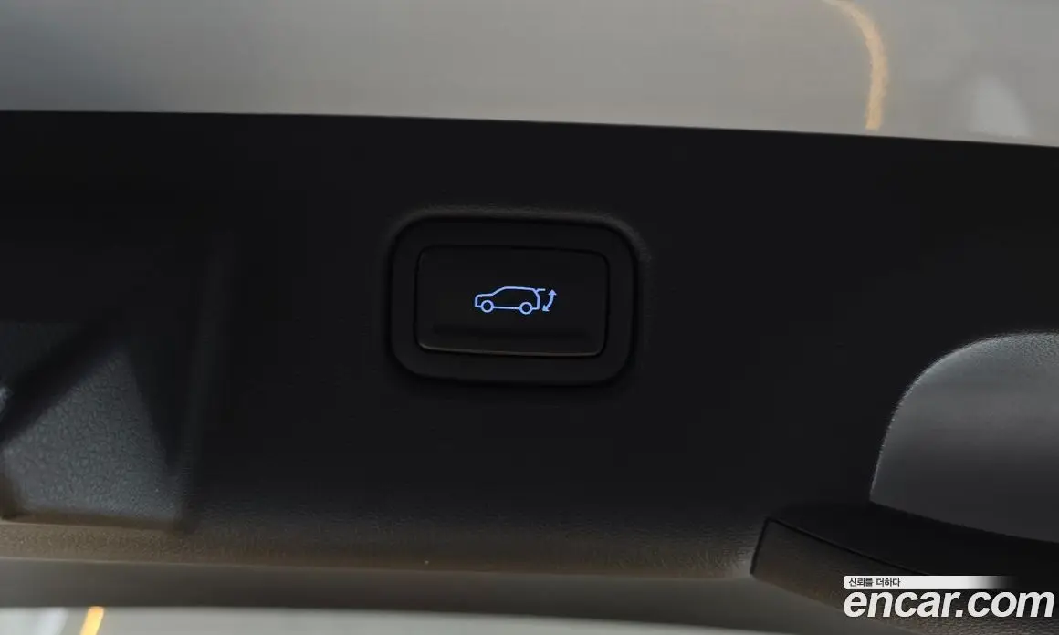 Hyundai Kona 2023 0.2 автомат (гидро), фото 23