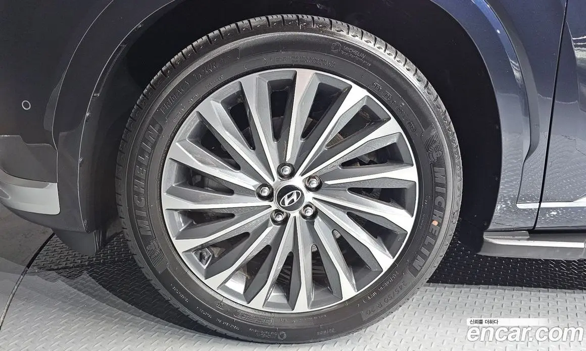 Hyundai Palisade 2023 3.8 автомат (гидро), фото 5
